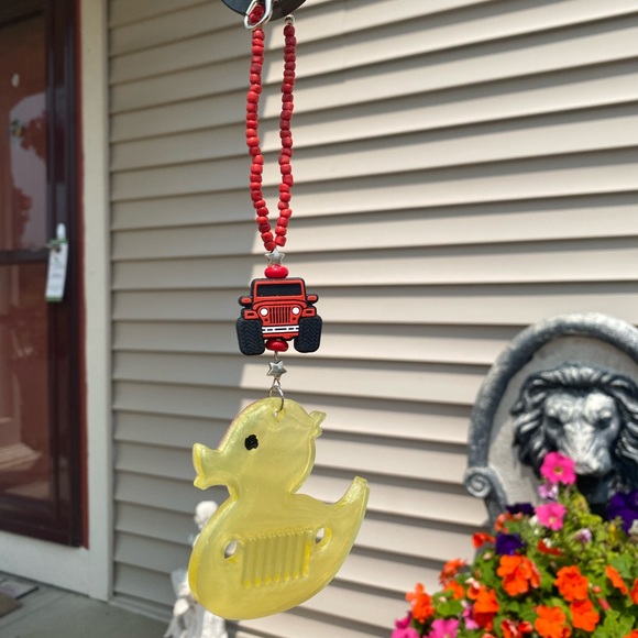 Handmade Resin Duck Jeep Rearview Mirror Charm- Keychain- Backpack - Purse Charm - Picture 7 of 7
